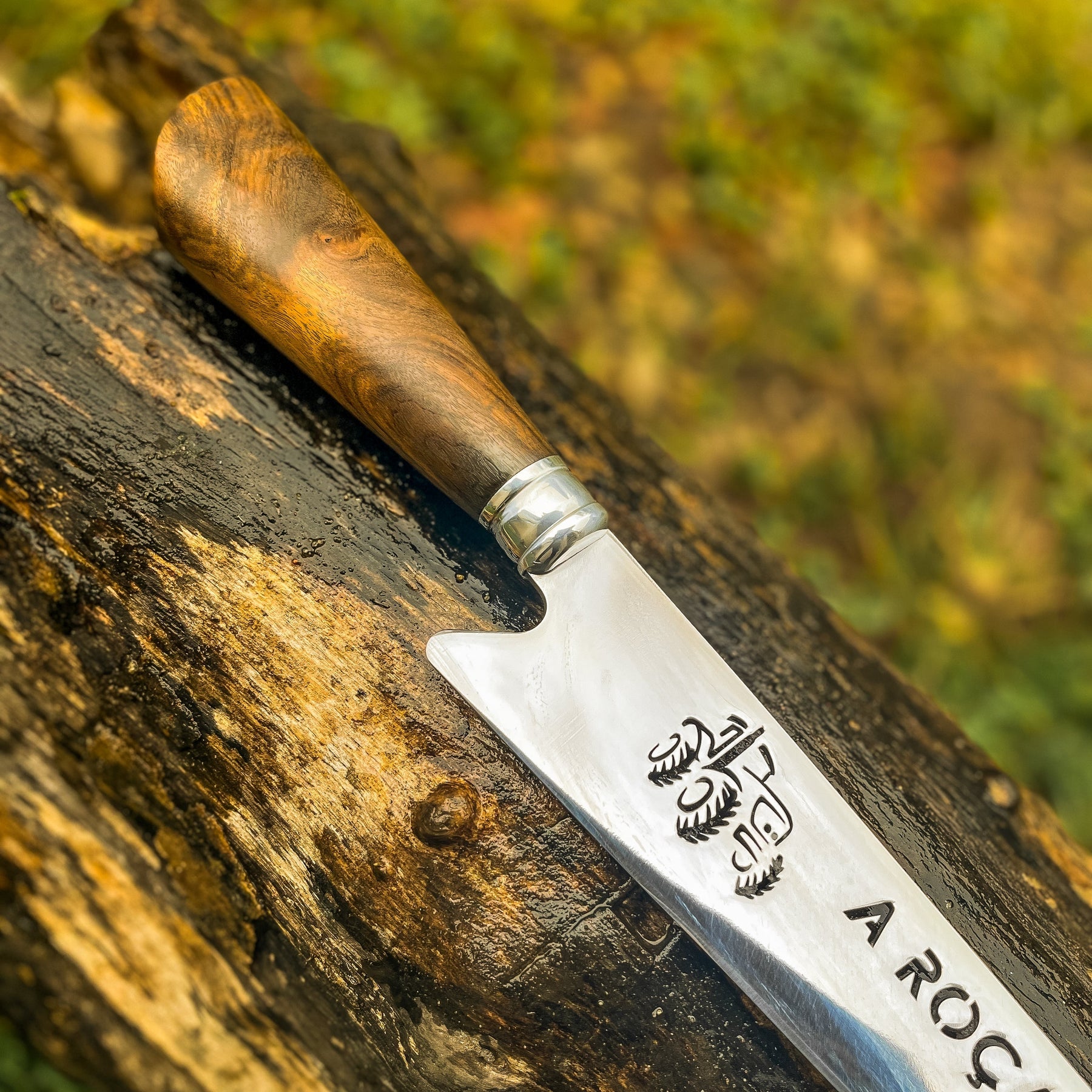 Faca de Churrasco 10" 3mm Lâmina Roça Venceu com Cabo madeira + Case especial em couro