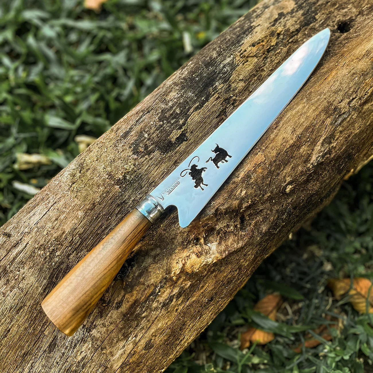 Faca Artesanal P/ Churrasco 10" 3mm Lâmina com Cabo madeira + Case especial em couro - VARIOS TEMAS NA LAMINA