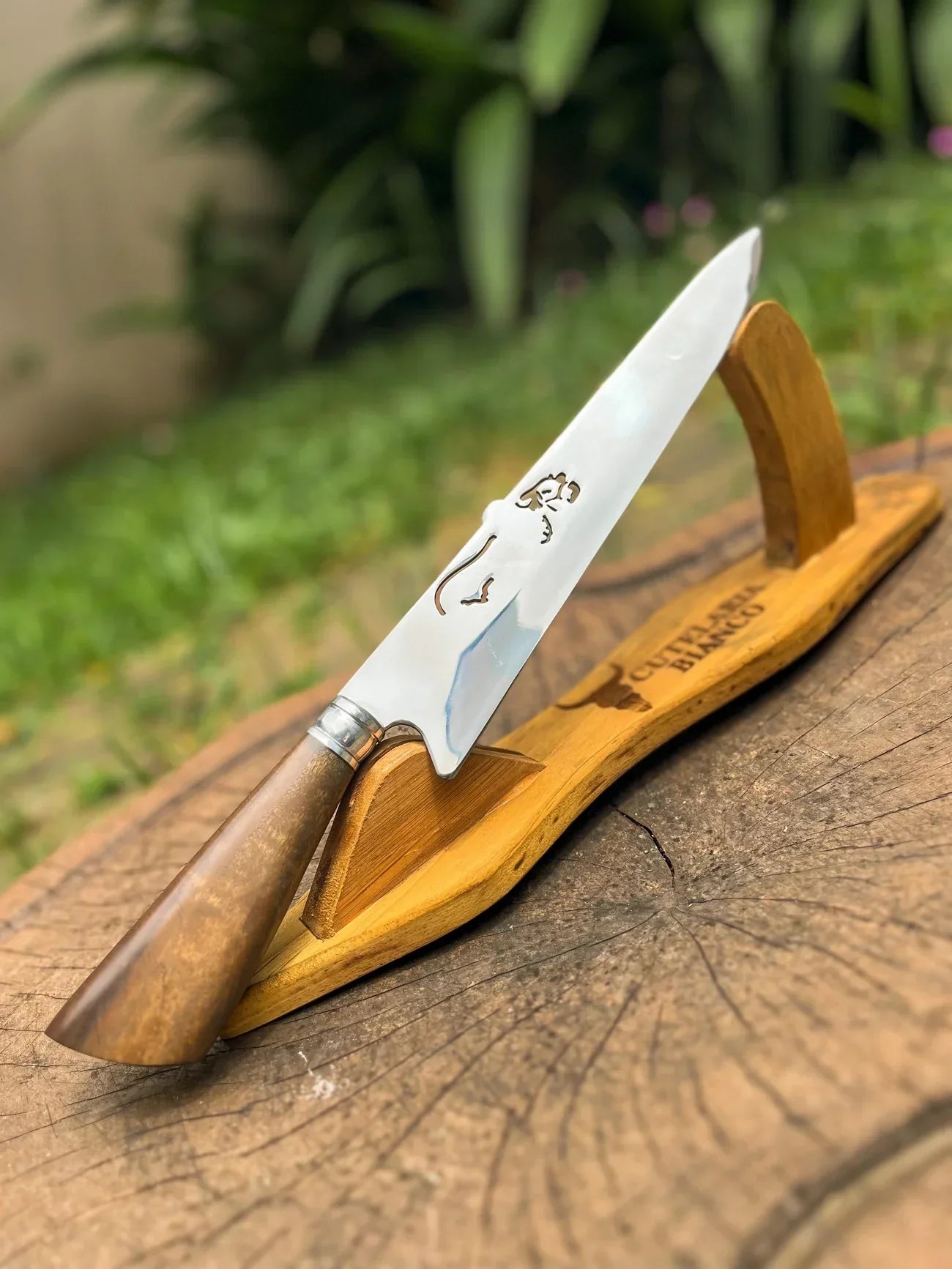 Faca Artesanal P/ Churrasco 10" 3mm Lâmina com Cabo madeira + Case especial em couro - VARIOS TEMAS NA LAMINA