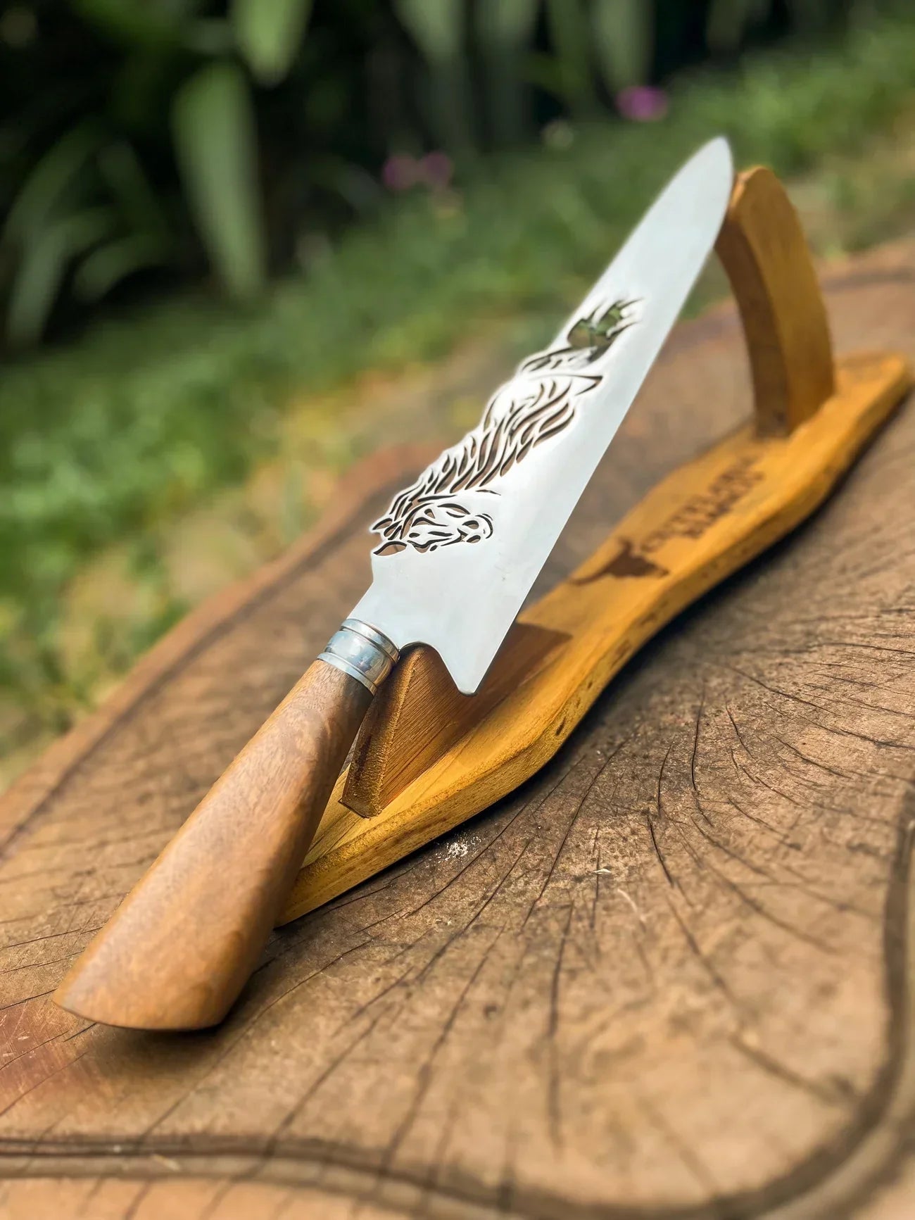 Faca Artesanal P/ Churrasco 10" 3mm Lâmina com Cabo madeira + Case especial em couro - VARIOS TEMAS NA LAMINA