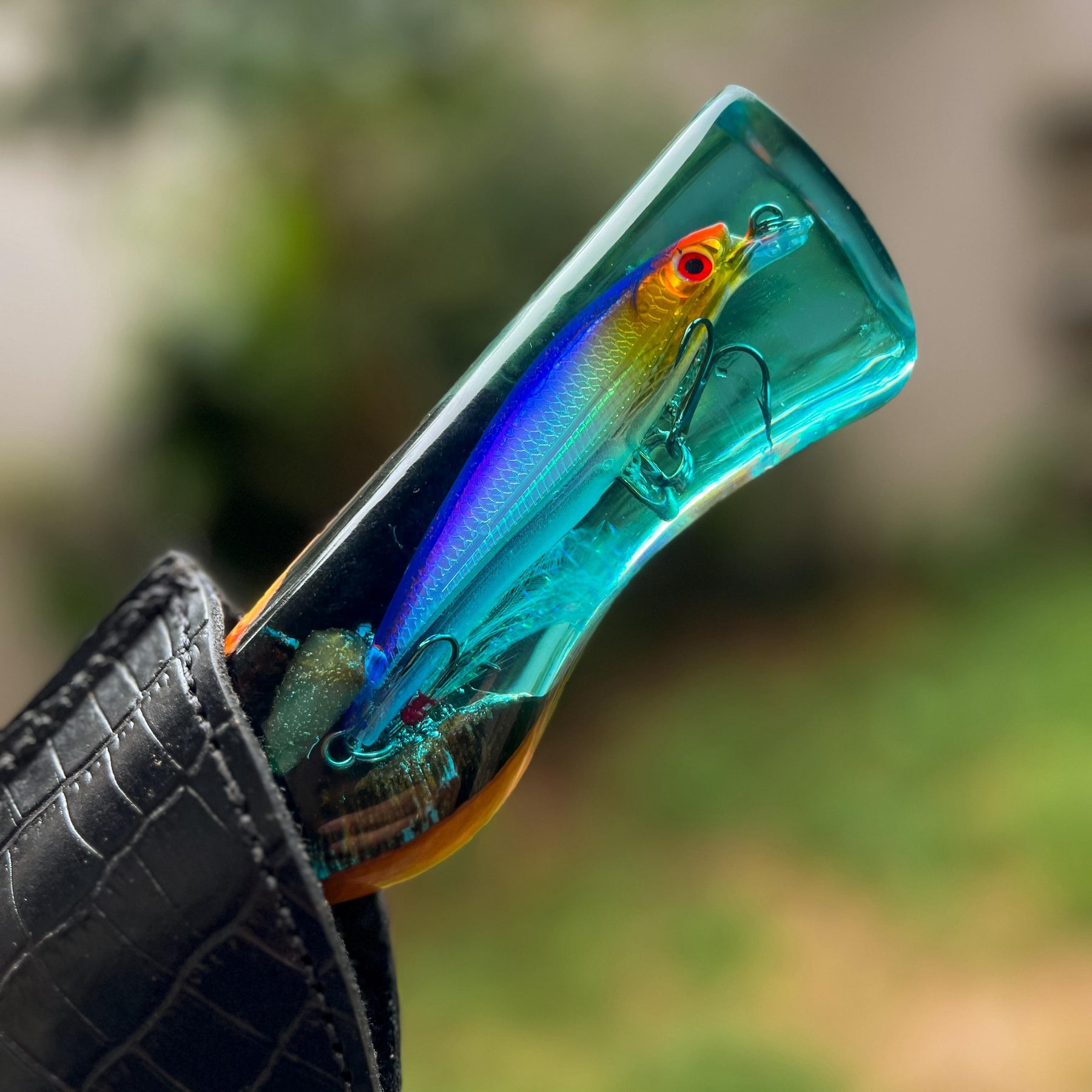 Faca Artesanal Pescador Premium + Estojo em Couro
