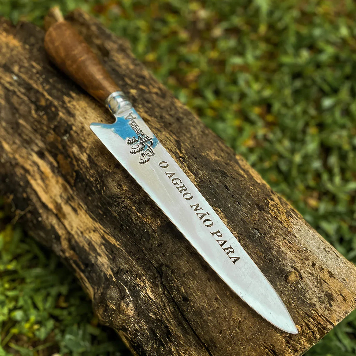 Faca  Artesanal P/ Churrasco 10" 3mm Lâmina com Cabo madeira + Case especial em couro - VARIOS TEMAS NA LAMINA